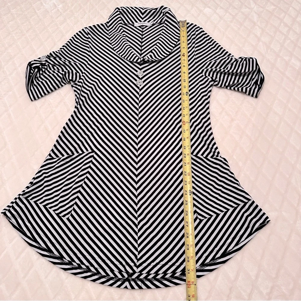 Antom Black Striped Chevron Tunic Blouse Shirt Top NWOT